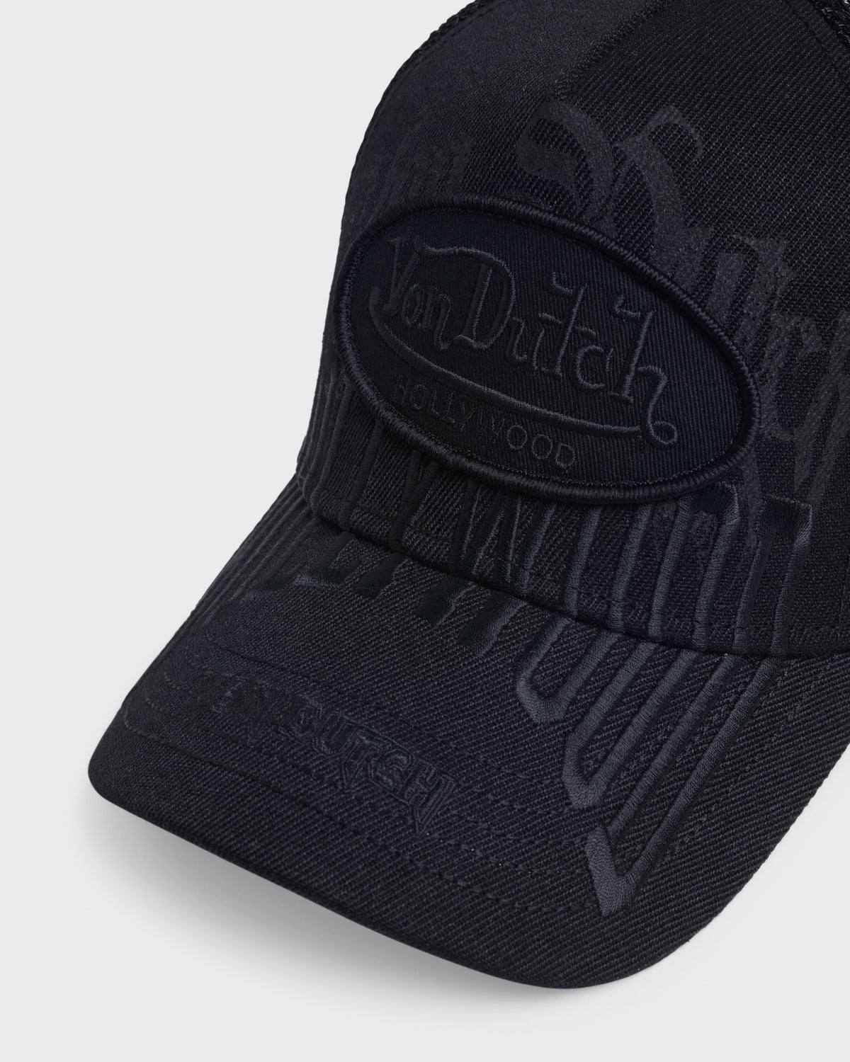 Stacked Logos Trucker - Blackout - Detail